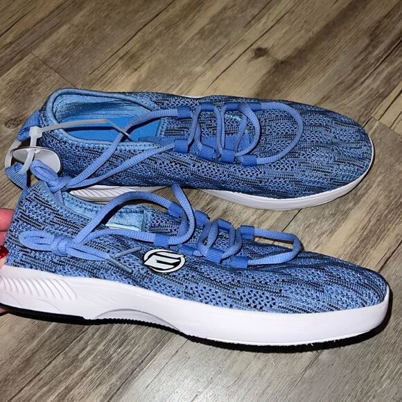 Elite shows - Picture 1 of 3